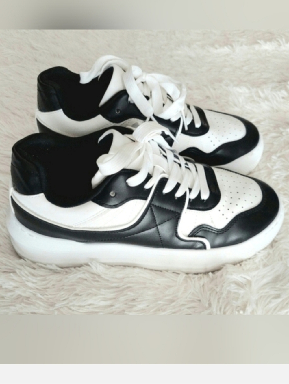 Madden Girl Oley Platform Court Sneaker Size 8M